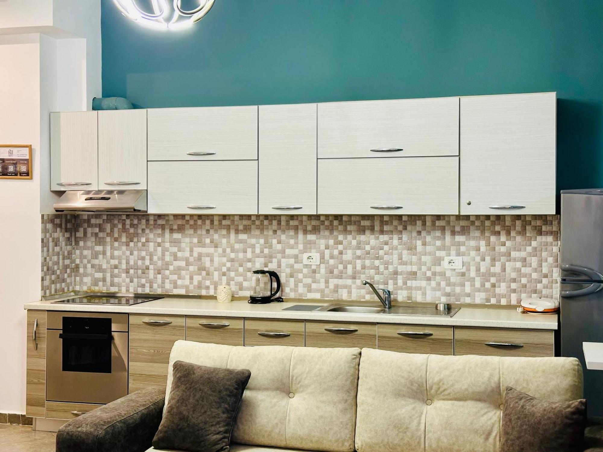 Jico Travel - Erjon Apartments Vlorë Rum bild