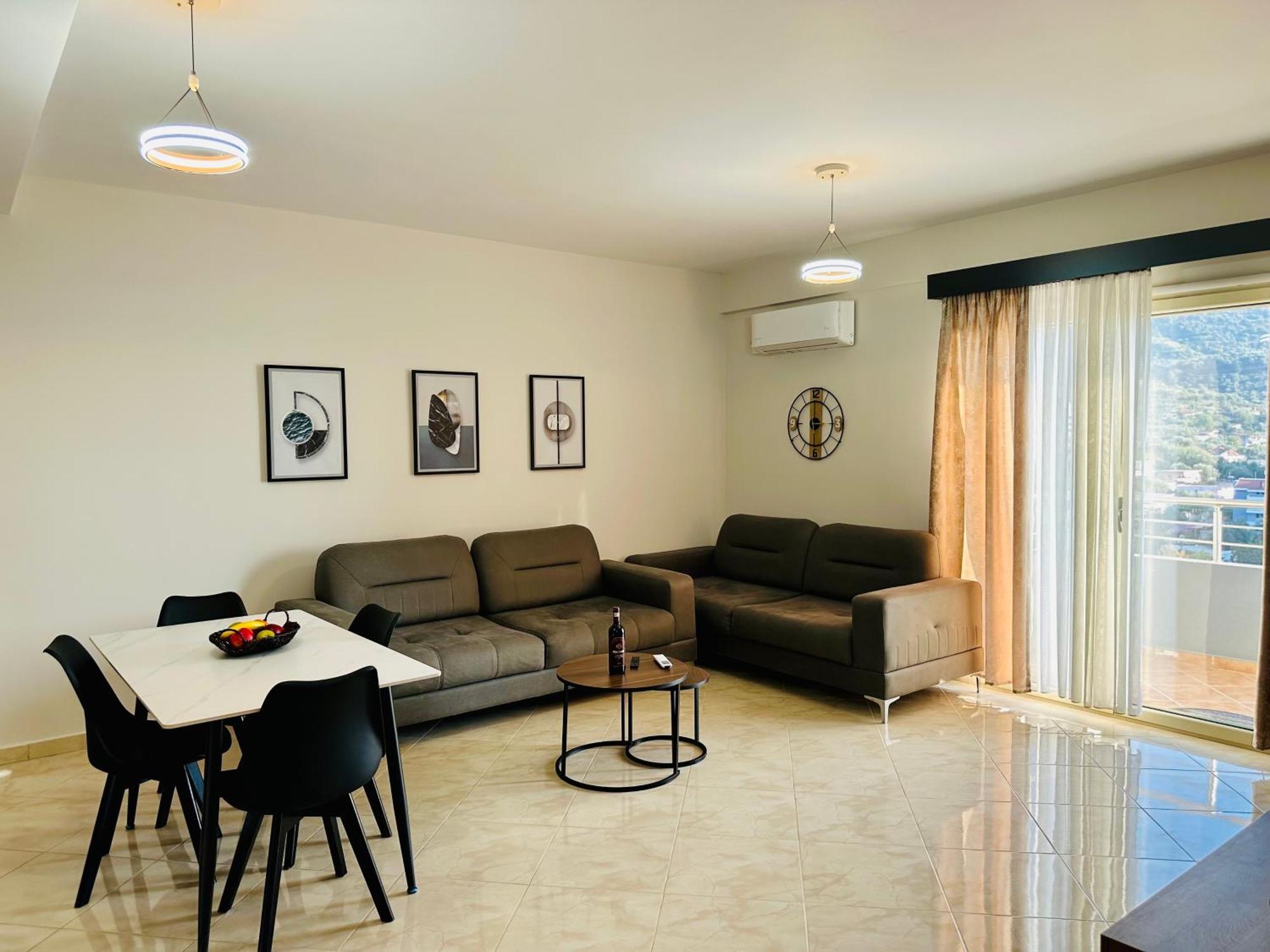 Jico Travel - Erjon Apartments Vlorë Exteriör bild