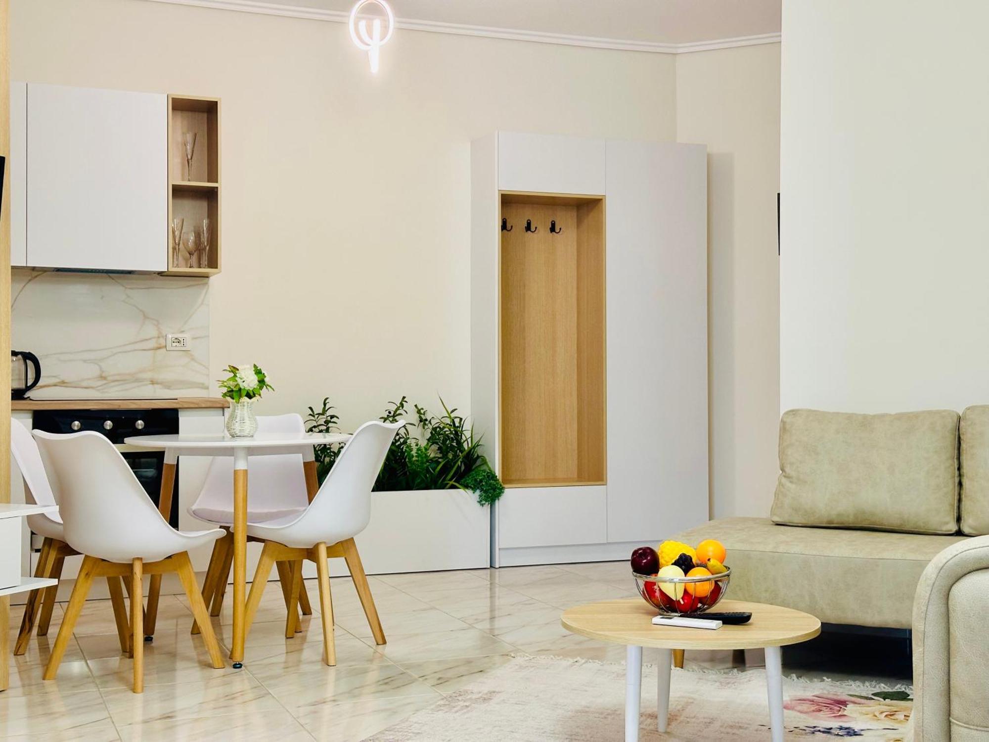 Jico Travel - Erjon Apartments Vlorë Exteriör bild